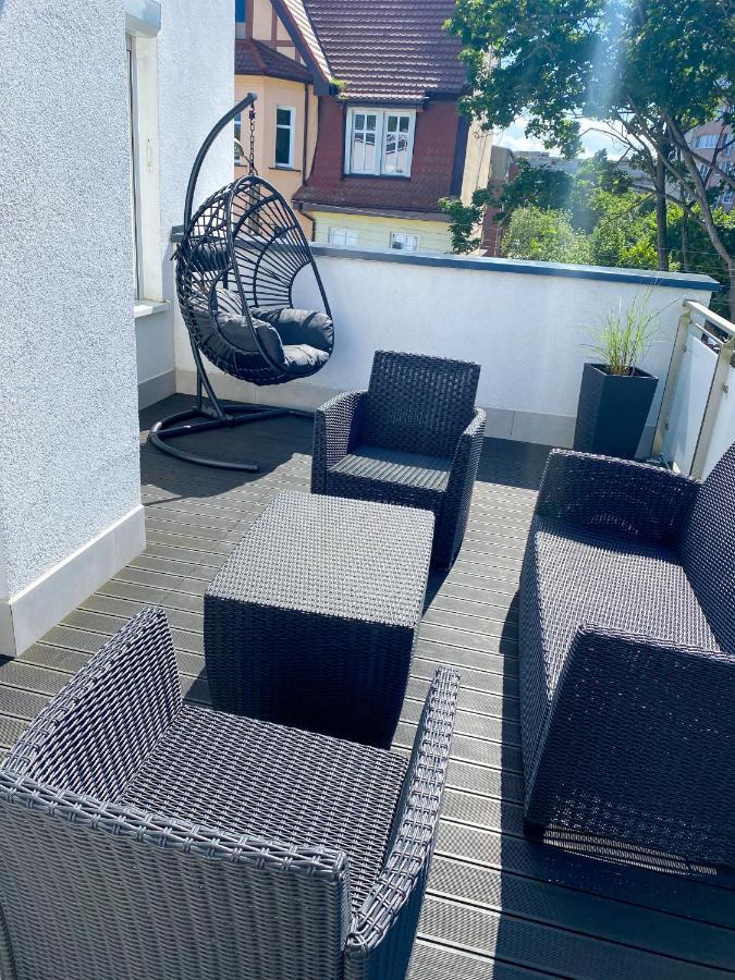 Nowy Apartament Z Duzym Tarasem I Parkingiem Swinoujscie Exterior photo